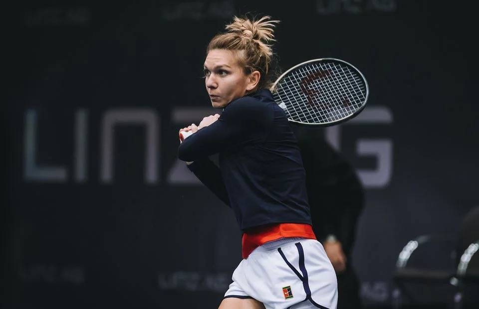 场看台打出 场看台打出