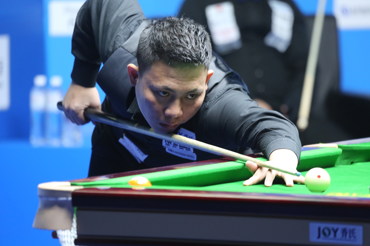 球员不仅是 球员不仅是