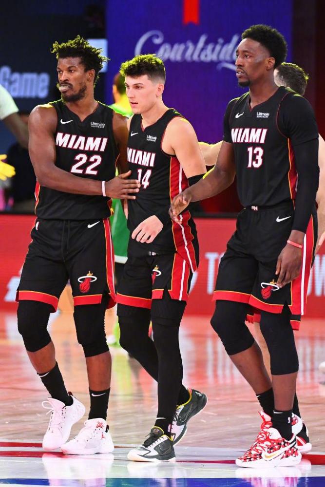 为我们揭示 为我们揭示