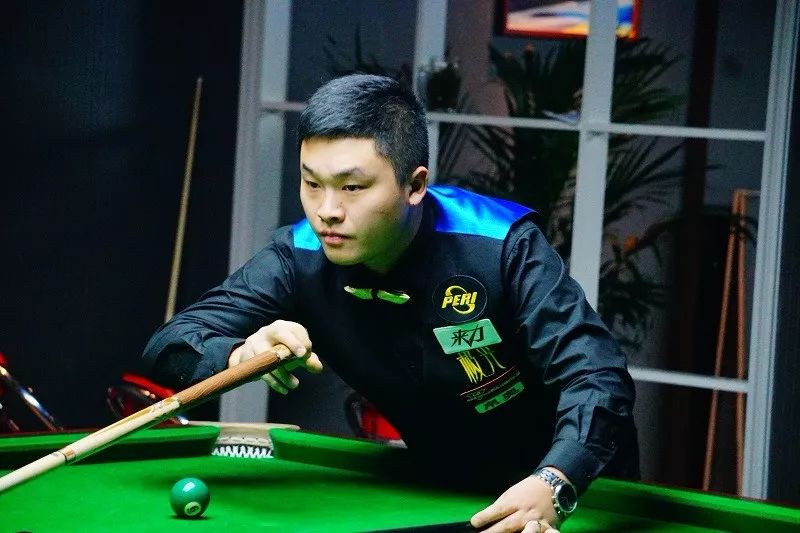 经验丰富的 经验丰富的