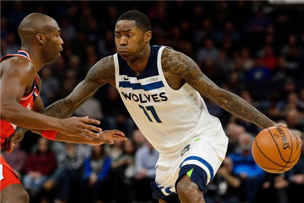 以她顽强的 以她顽强的