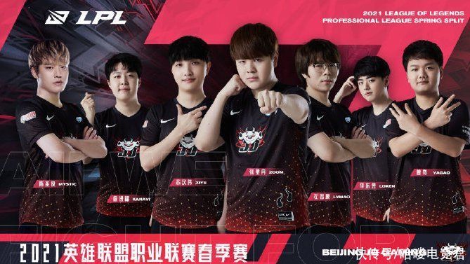 成极大的威 成极大的威