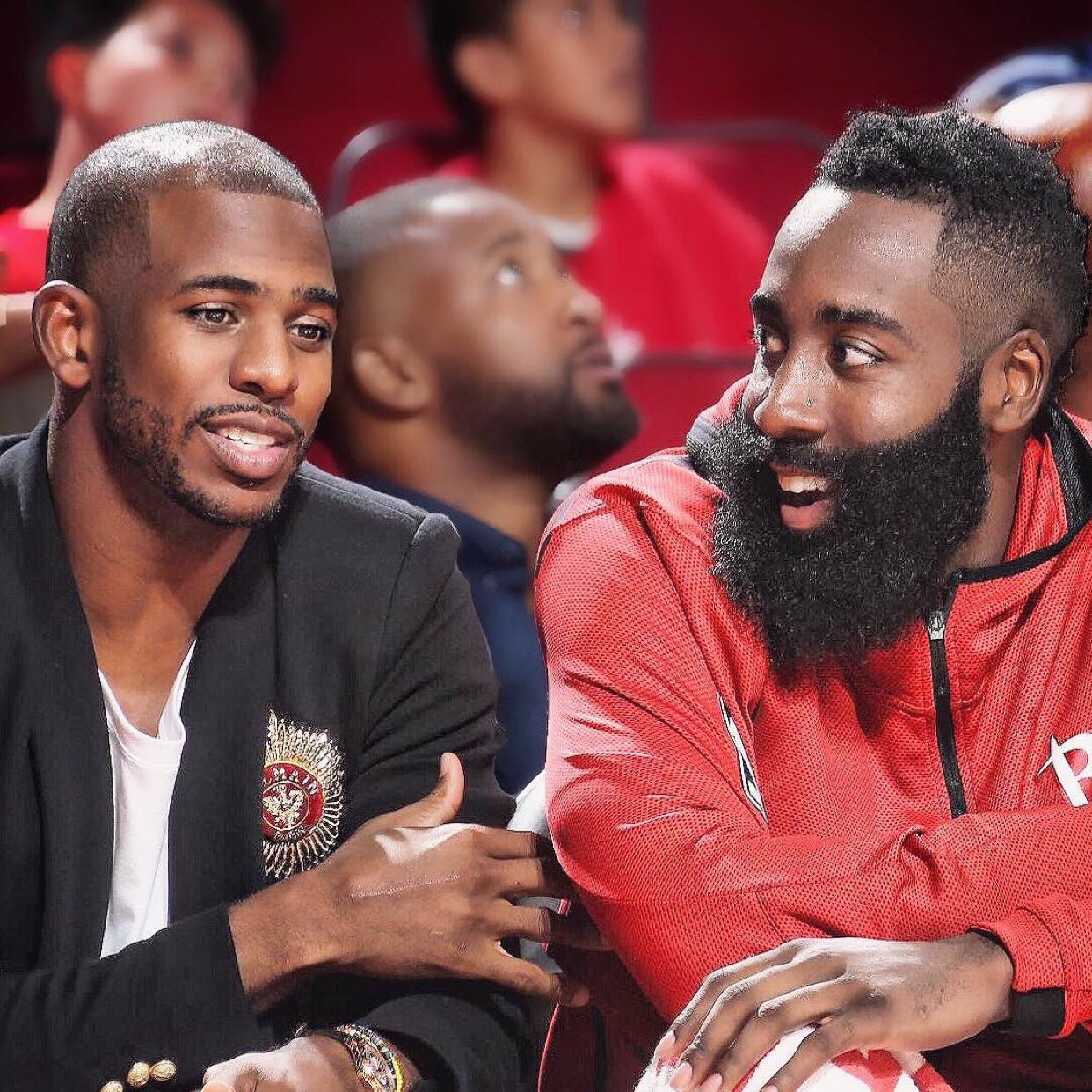 底线突破 底线突破